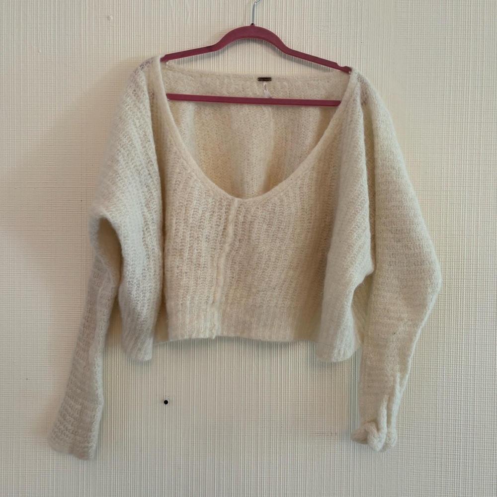 Free People Fuzzy Alpaca Blend Cropped Sweater – Moonbeam – Size L/XL